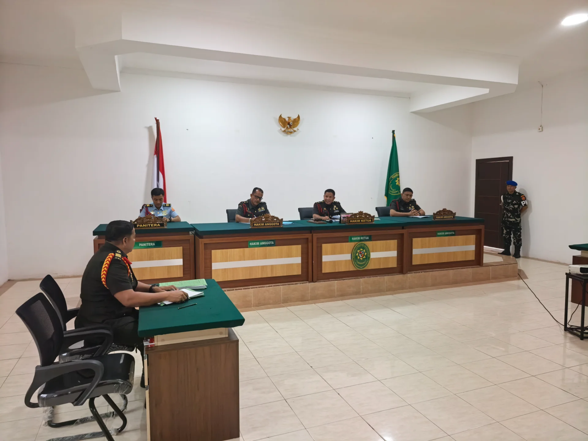 Pengadilan Militer I-03 Pekanbaru melaksanakan rangkaian persidangan terhadap lima perkara dengan agenda sidang pertama, bertempat di Ruang Sidang Pengadilan Militer I-03 Pekanbaru