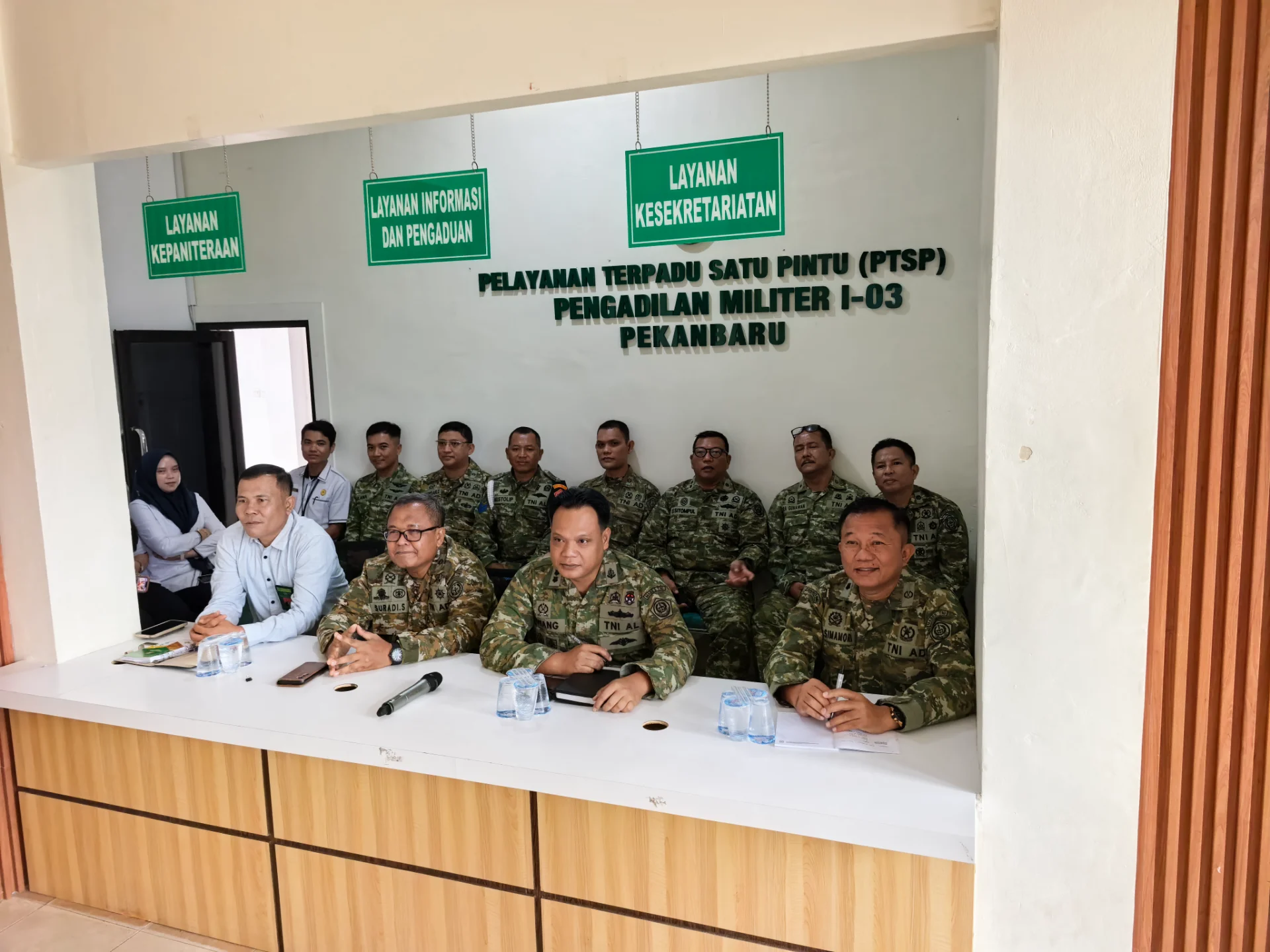 Pengadilan Militer I-03 Pekanbaru mengikuti kegiatan Pembinaan Direktur Jenderal Badan Peradilan Militer dan Peradilan Tata Usaha Negara (Dirjen Badilmiltun) secara daring