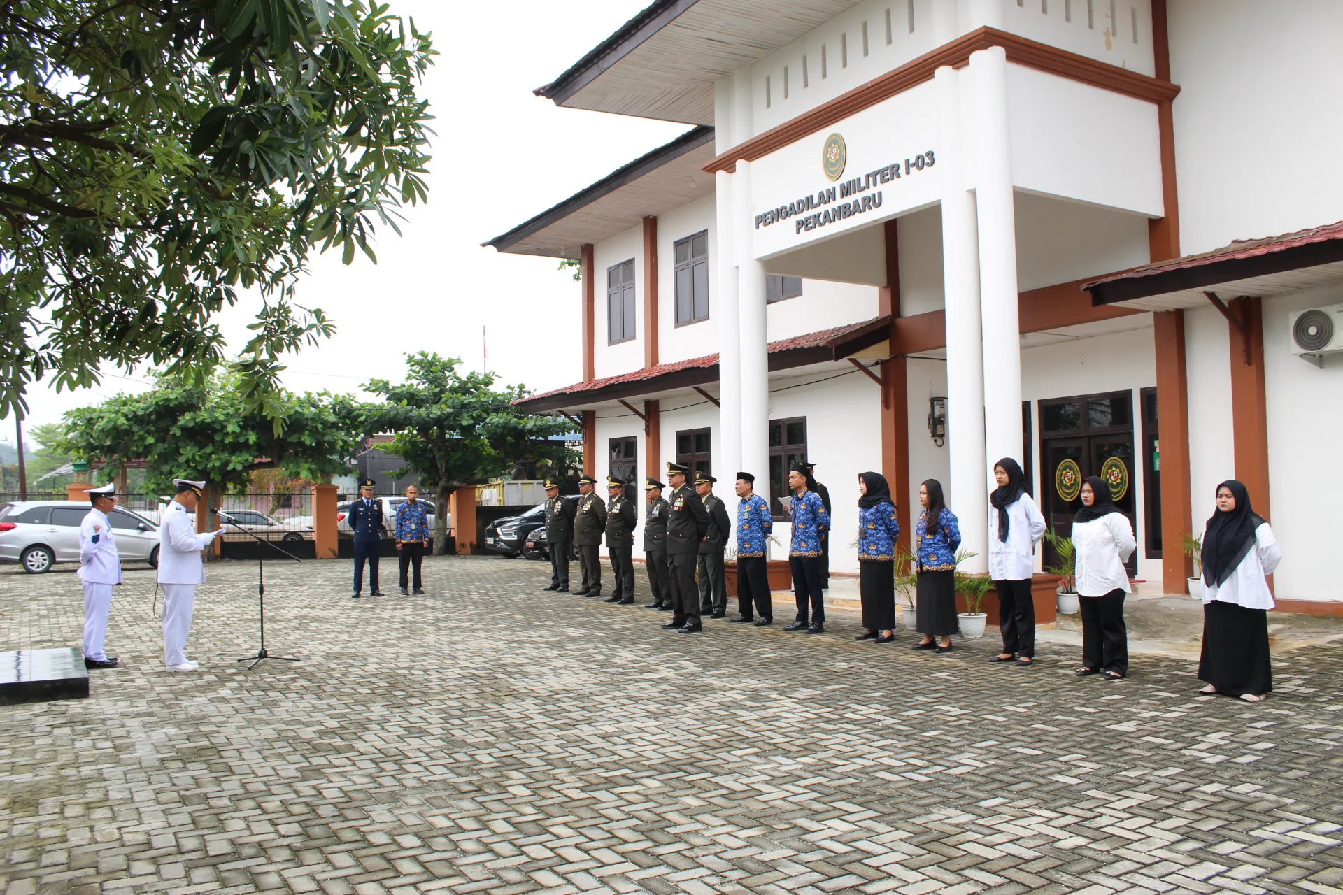 Upacara Peringatan HUT ke-81 TNI  Pengadilan Militer I-03 Pekanbaru